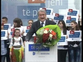 BERISHA NE KRUME VOTA E 8 MAJIT ALTERNATIVA E VETME E ZHVILLIMIT LAJM