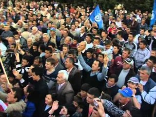 FUSHATA E PD NENKRYETARJA JOZEFINA TOPALLI NE LUZ TE VOGEL LAJM