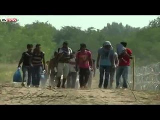 RRITEN TENSIONET NE HUNGARI,POLICIA PERDOR GAZ LOTSJELLES MBI EMIGRANTET SIRIANE LAJM