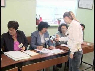 KRYETARJA ME VONESE NE SHKOLLEN “QEMAL STAFA” NIS VOTIMI ME 1 ORE VONESE LAJM