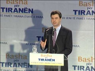 FUSHATA E BASHES KANDIDATI I MAZHORANCES KERKON MBESHTETJEN E GRAVE LAJM