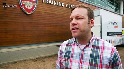 Ozil, Cazorla and Mertesacker react to Arsenal 3D models