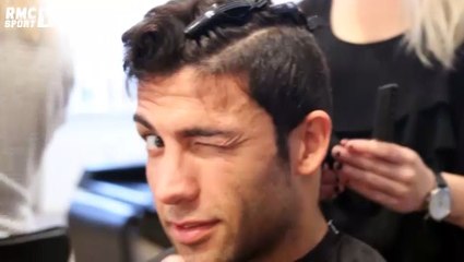 Le sosie de Cristiano Ronaldo nous montre comment refaire sa coupe