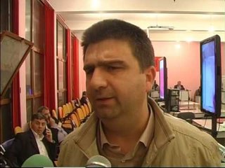 KERKOHET RINUMERIM NE KOMUNAT ZHARREZ DHE LUNXHERI PROBLEME LAJM