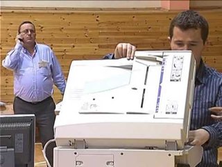 HARTA E ZGJEDHJEVE FITORJA E DEMOKRATEVE DHE SOCIALISTEVE NE VEND LAJM