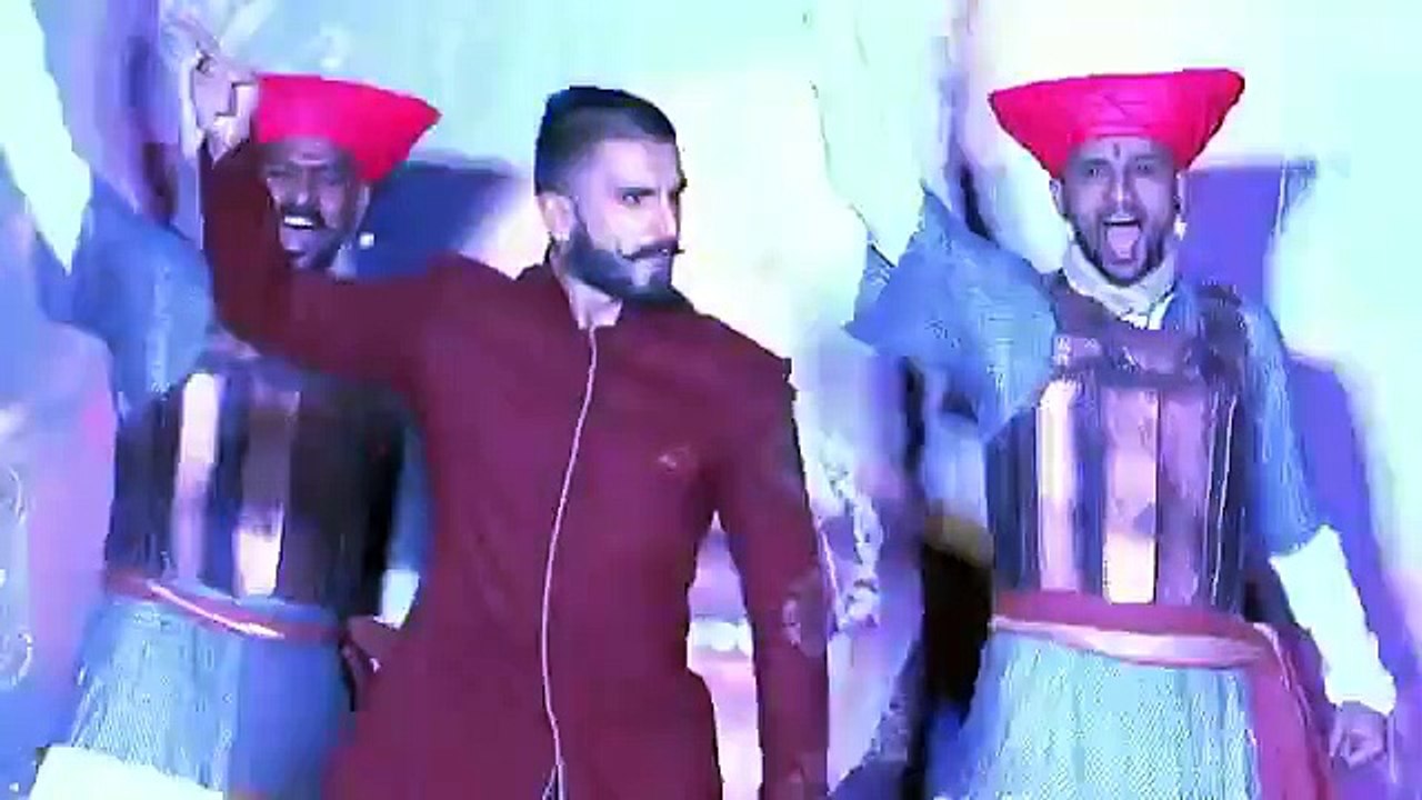 Malhari – The Making with Ranveer Singh _ Bajirao Mastani