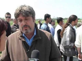 PROTESTA KUDO I GJITHE VENDI I PERGJIGJET THIRRJES SE PS PER PROTESTA LAJM