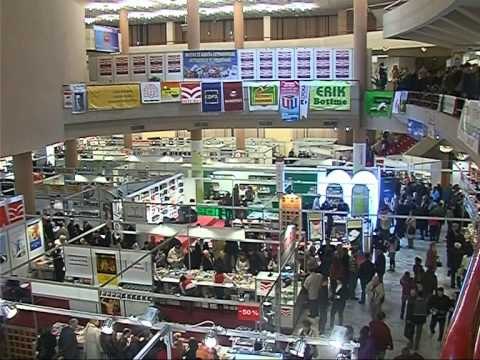 KRIJIMTARI E BOLLSHME STUDIUESI MOIKOM ZEQO PREZANTON DY LIBRA TE RINJ LAJM