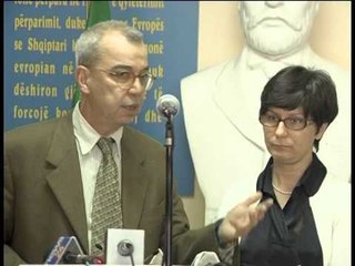 SHKOLLAT DYGJUHESHE PROGRAM I RI I GJUHES ITALIANE,NDIHMON STUDENTET LAJM