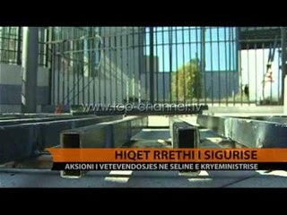 VV heq barrierat rrethuese të Kryeministrisë - Top Channel Albania - News - Lajme