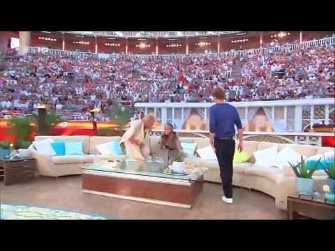 INCIDENT ME J LO KENGETARES I I RRESHQET FUSTANI NE MALLORCA LAJM