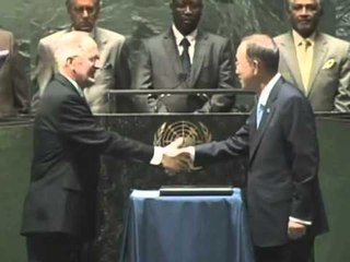 BAN KI MOON RIZGJIDHET PER NJE TJETER MANDAT NE KRYE TE OKB LAJM