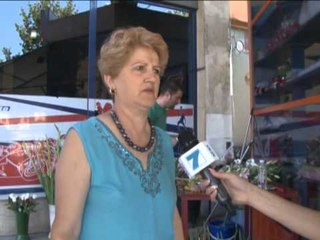 BIZNESI I LULEVE SHTOHEN DYQANET E LULEVE NATYRALE NE TIRANE LAJM