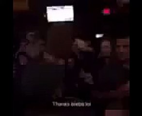 Así fue como Justin Bieber le brindó tragos a todos los clientes de un bar