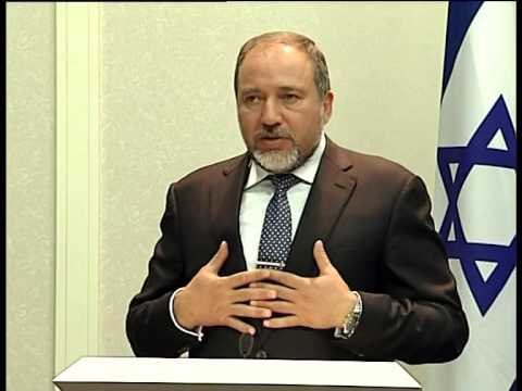 LIBERMAN NE TIRANE NJOHJEN E KOSOVES DO TA BEJME PAS SPANJES DHE QIPROS LAJM