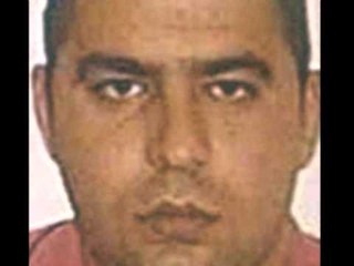 POLICIA BRITANIKE DY SHQIPTARET ME TE KERKUAR FSHIHEN NE HOLLANDE LAJM