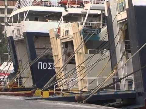 PARALIZOHET GREQIA PARLAMENTI DISKUTON PAKETEN,VENDI NE GREVE LAJM