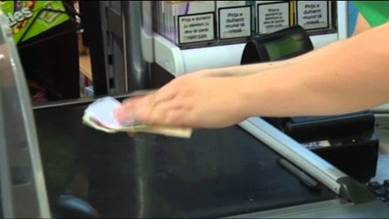 MINISTRI I EKONOMISE AHMETAJ,“TANI SHITEN 300 KASA NE DITE,FUSHATA KA DHENE EFEKT” LAJM