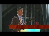 Kaçaniku nderon Nënë Terezën - Top Channel Albania - News - Lajme