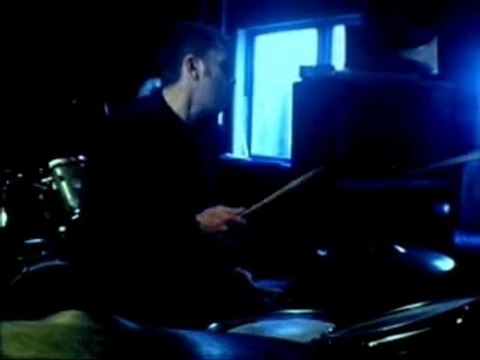 Autour De Lucie - Clip - Personne N'est