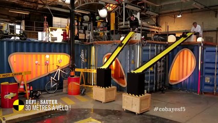 Défi : sauter 30 mètres en vélo !