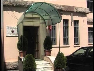 SHTEPIA E SHANAJT GODITET ME ARME NE POGRADEC, POLICIA KAP AUTORIN LAJM