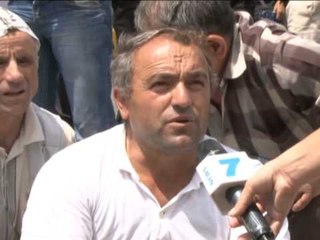 VIJON PROTESTA MINATORET MBESHTETEN NGA SINDIKATAT ITALIANE LAJM