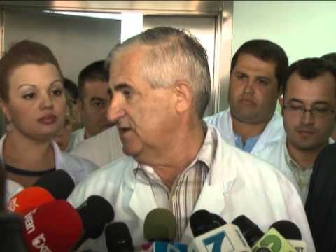 OPERACION I VESHTIRE MJEKET E QSUT REALIZOJNE HEQJEN E TUMORIT NE KEMBE LAJM