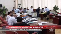 Arben Ndoka dorëzon mandatin - News, Lajme - Vizion Plus