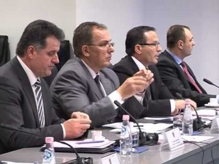 VETERANET E UÇK QEVERIA E KOSOVES U PLOTESON KERKESAT GREVISTEVE LAJM