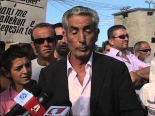 BANORET E NENSHKODRES BLLOKOJNE RRUGEN DUAN DEMSHPERBLIMIN E PERMBYTJEVE LAJM