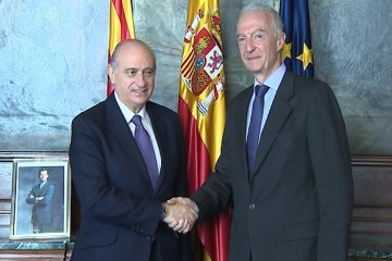 Fernández Díaz y la UE piden una lista de pasajeros sospechosos