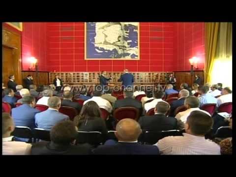 Kryeministri Rama mbledh të zgjedhurit vendorë - Top Channel Albania - News - Lajme
