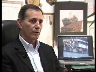 20 VJET NGA EKSODI DRAMA SHQIPTARE E GUSHTIT 1991 NE BRIGJET ITALIANE LAJM