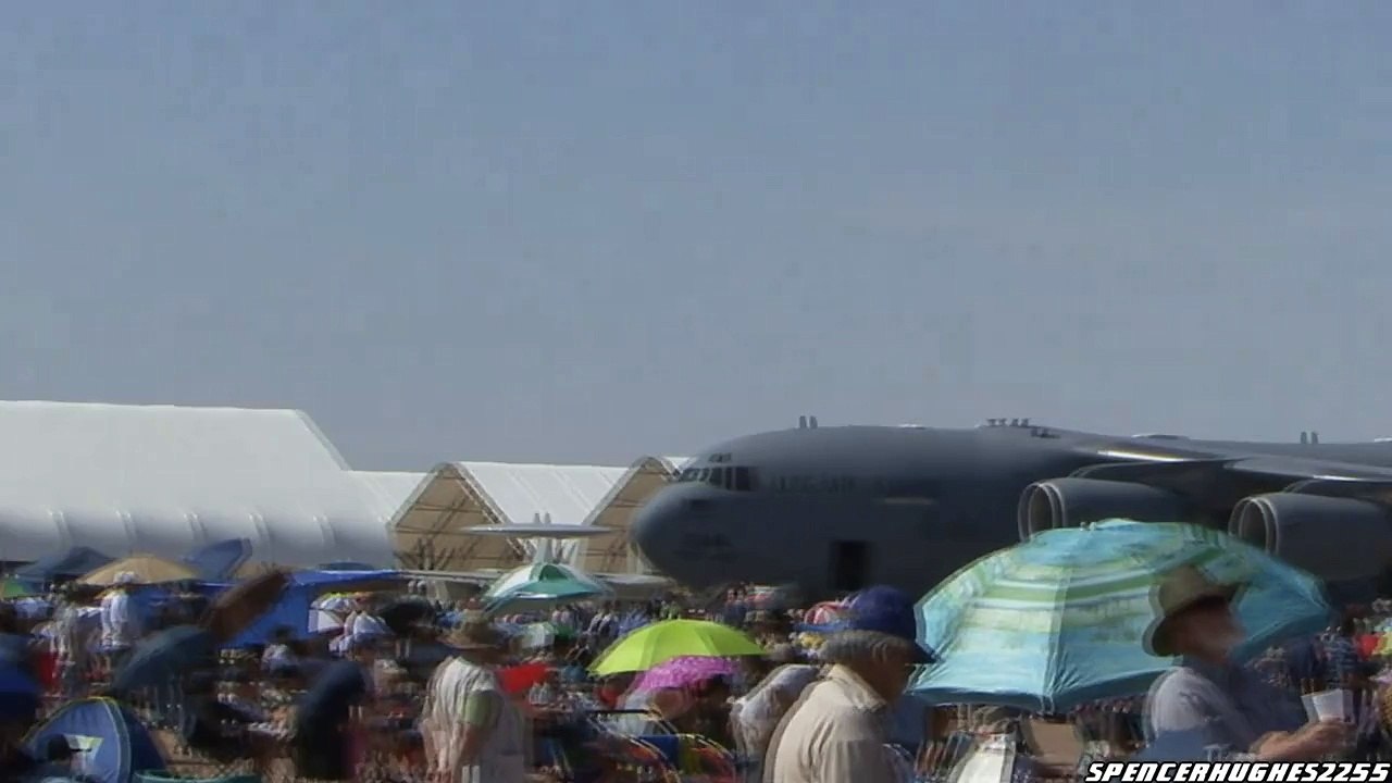 2011 NAF El Centro Air Show F 16 Viper West Demo & Heritage Flight