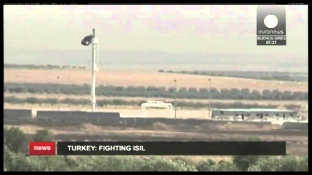 TURQIA I PERGJIGJET ME NJE SERE SULMESH AJRORE MILITANTEVE KURDE NE VERI TE IRAKUT LAJM