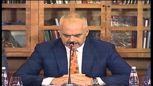 KRYEMINISTRI MBLEDH VENDORET DHE NENSHKRUHET MARREVESHJA E ASISTENCES LAJM