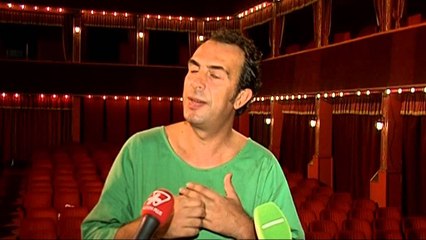 “TRE PENGJE” NE TEATRIN KOMBETAR LIÇAJ, ORHANASI DHE ZALLA SJELLIN DRAMEN SATIRIKE LAJM