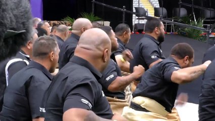 International - Haka émouvant à la cérémonie de Jonah Lomu