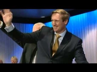 DASHURI ME 16 VJEÇAREN JEP DOREHEQJEN POLITIKANI GJERMAN I PARTISE SE MERKEL LAJM