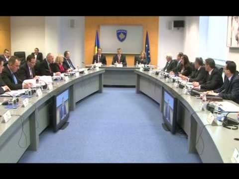 QEVERIA NE KOSOVE MEDIAT FLASIN PER NDRYSHIME TE SHPEJTA NE VJESHTE LAJM