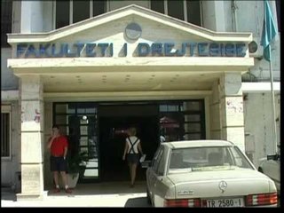MASH SHPALL FITUESIT PUBLIKOHET LISTA E FITUESVE TE SHKOLLAVE TE LARTA LAJM
