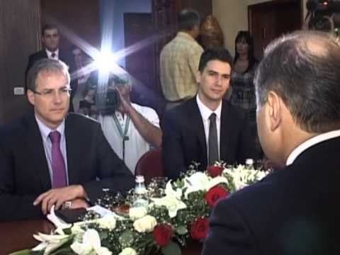 STONESTREET NE TIRANE POLITIKA TE REALIZOJE REFORMEN ZGJEDHORE SA ME SHPEJT LAJM