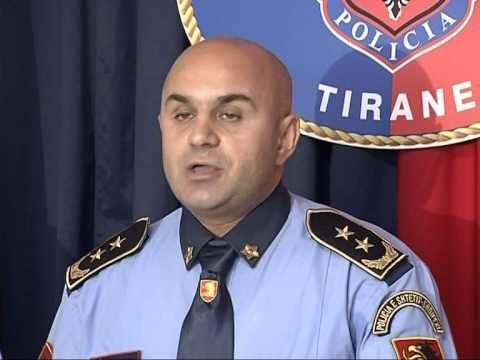 POLICIA PAS GRABITJES NE PRANGA AUTORET E VJEDHJEVE NE DHJETRA KAZINO LAJM