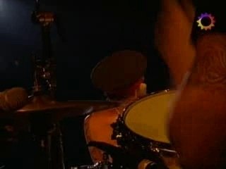 VELVET REVOLVER - Mr Brownstone (live)