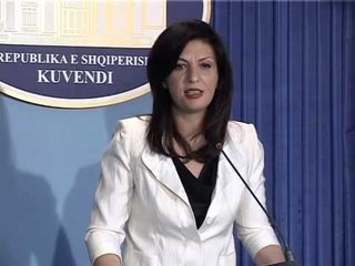 TOPALLI PER RREGULLOREN CFARE THOTE NE UASHINGTON DHE NE TIRANE LAJM