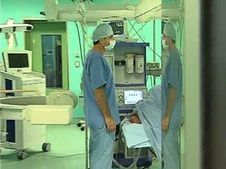 SEMUNDJET TUMORIALE MJEKET APELOJNE PER DIAGNOSTIKIM TE SHPEJTE LAJM