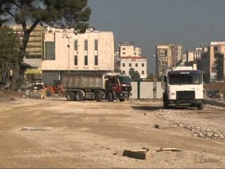 SHESHI “SKENDERBEJ” BRENDA MUAJIT HAPET SHESHI PER KEMBESORET E MAKINAT LAJM