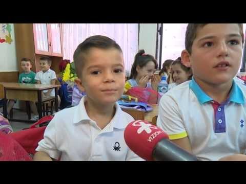 NIS VITI I RI SHKOLLOR NE TE GJITHE VENDIN, SERISH MESIM ME DY TURNE DHE MUNGESA LIBRASH LAJM