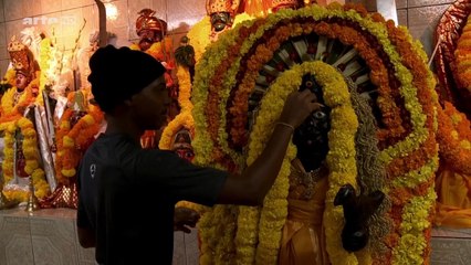 Enquête D'ailleurs s02e01 La Réunion, La Marche Sur Le Feu